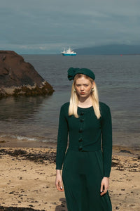 Rosette Set in Emerald