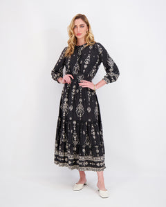 *FINAL SALE* Elastic-Waist Dress in B&W