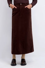 Load image into Gallery viewer, Corduroy Stretch Skirt in Brown
